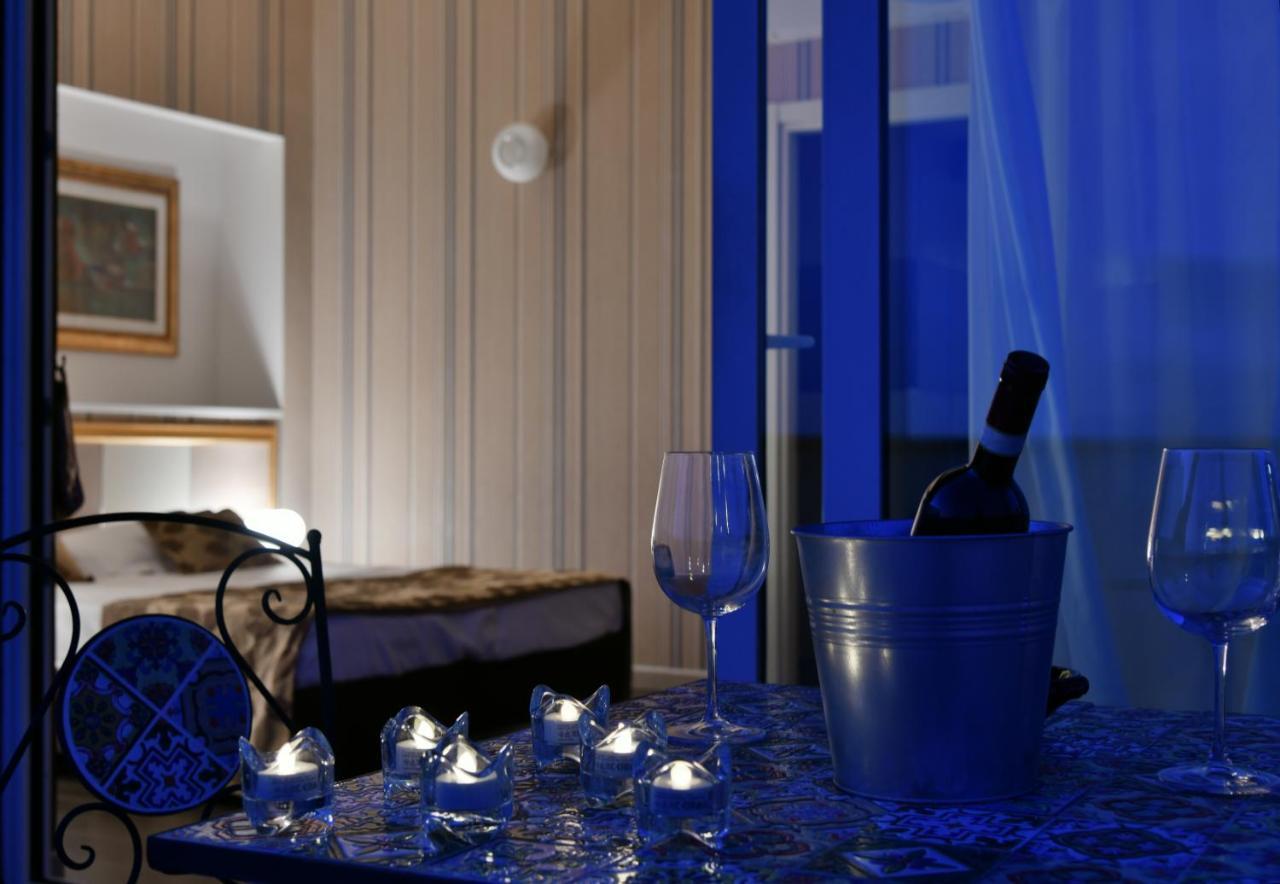 Hotel Le Chevalier タオルミーナ エクステリア 写真